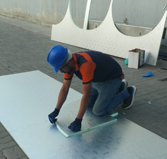 Ducting work UAE services including GI duct fabrication, PI duct fabrication, ventilation ducting, and duct installation by Alqudrah Ref LLC.